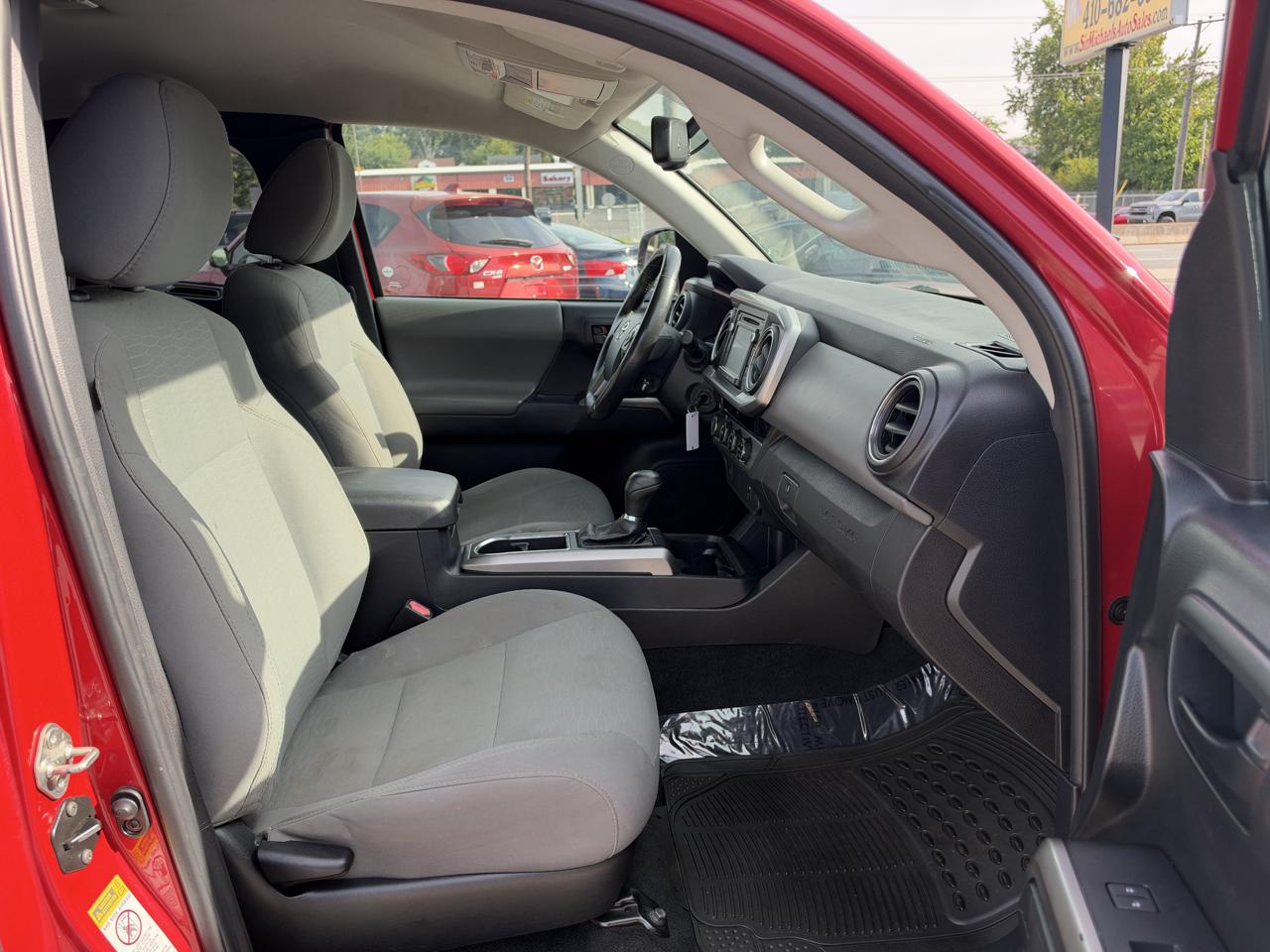 Toyota Tacoma  2017
