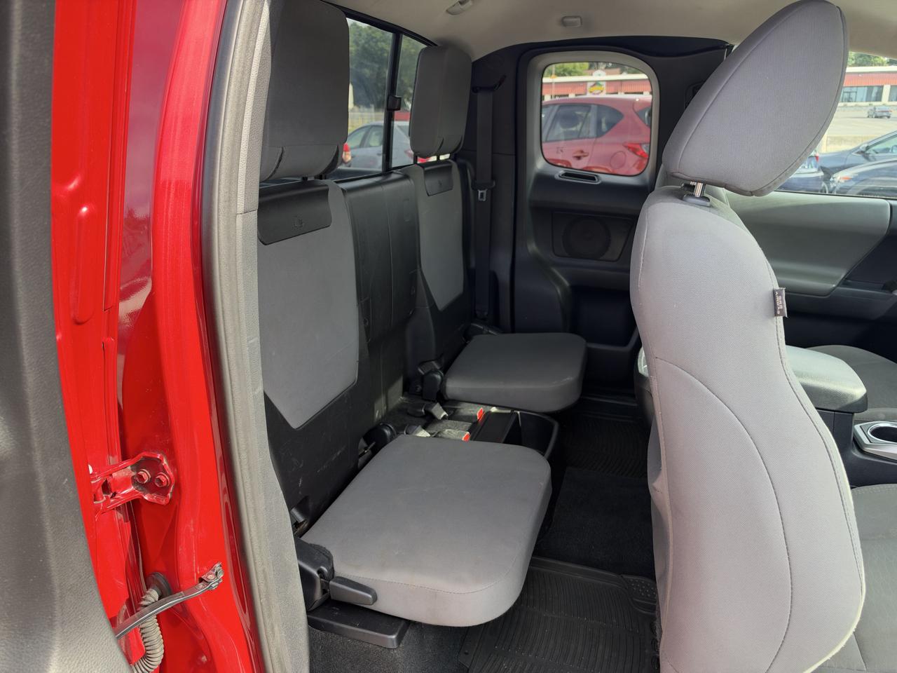 Toyota Tacoma  2017
