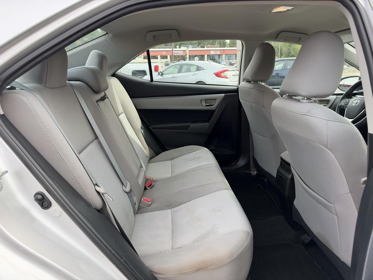 Toyota Corolla LE 2015