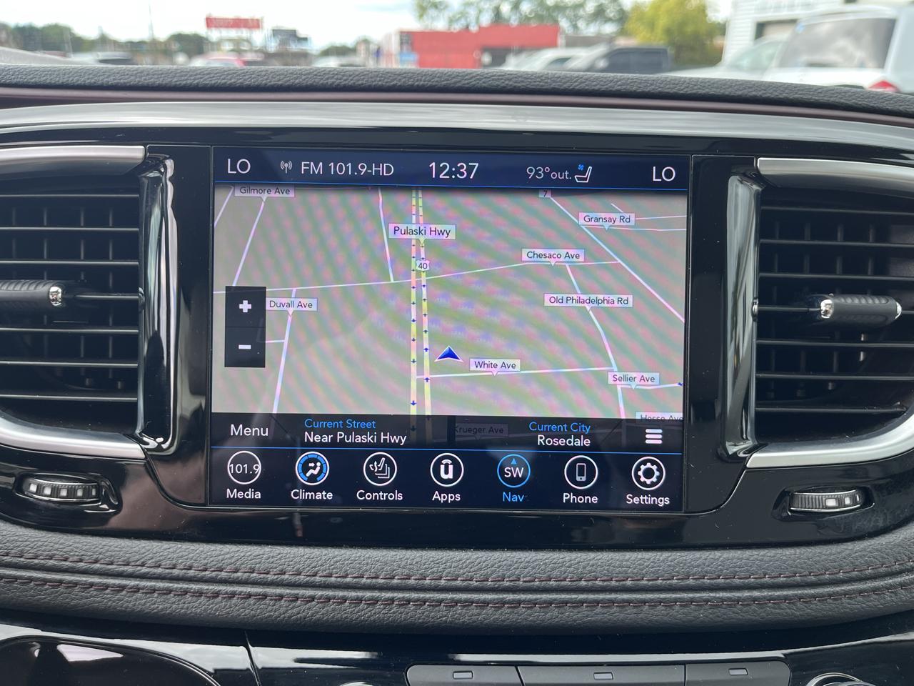 Chrysler Pacifica Limited FWD 2019