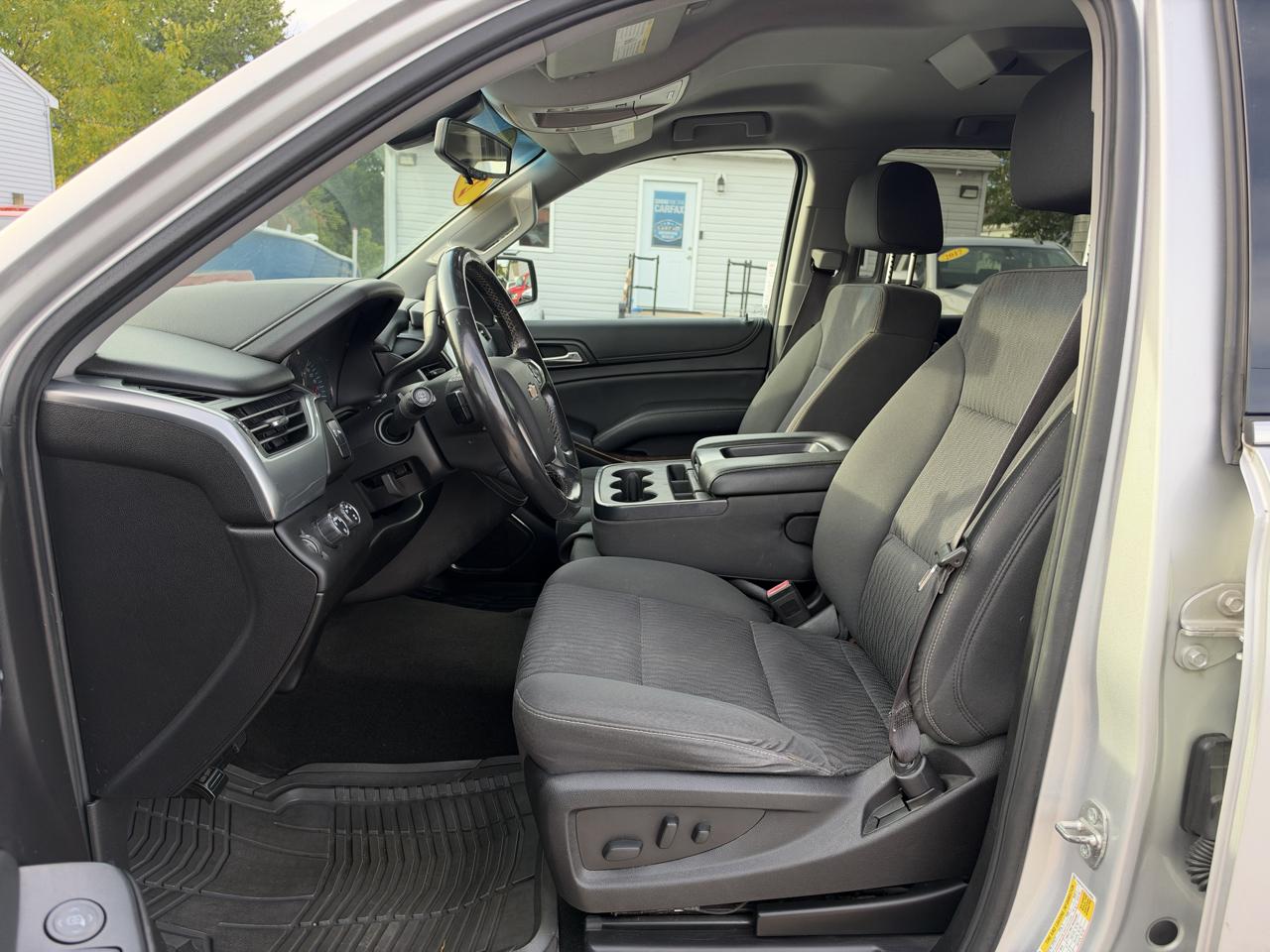 Chevrolet Suburban LS 4WD 2016