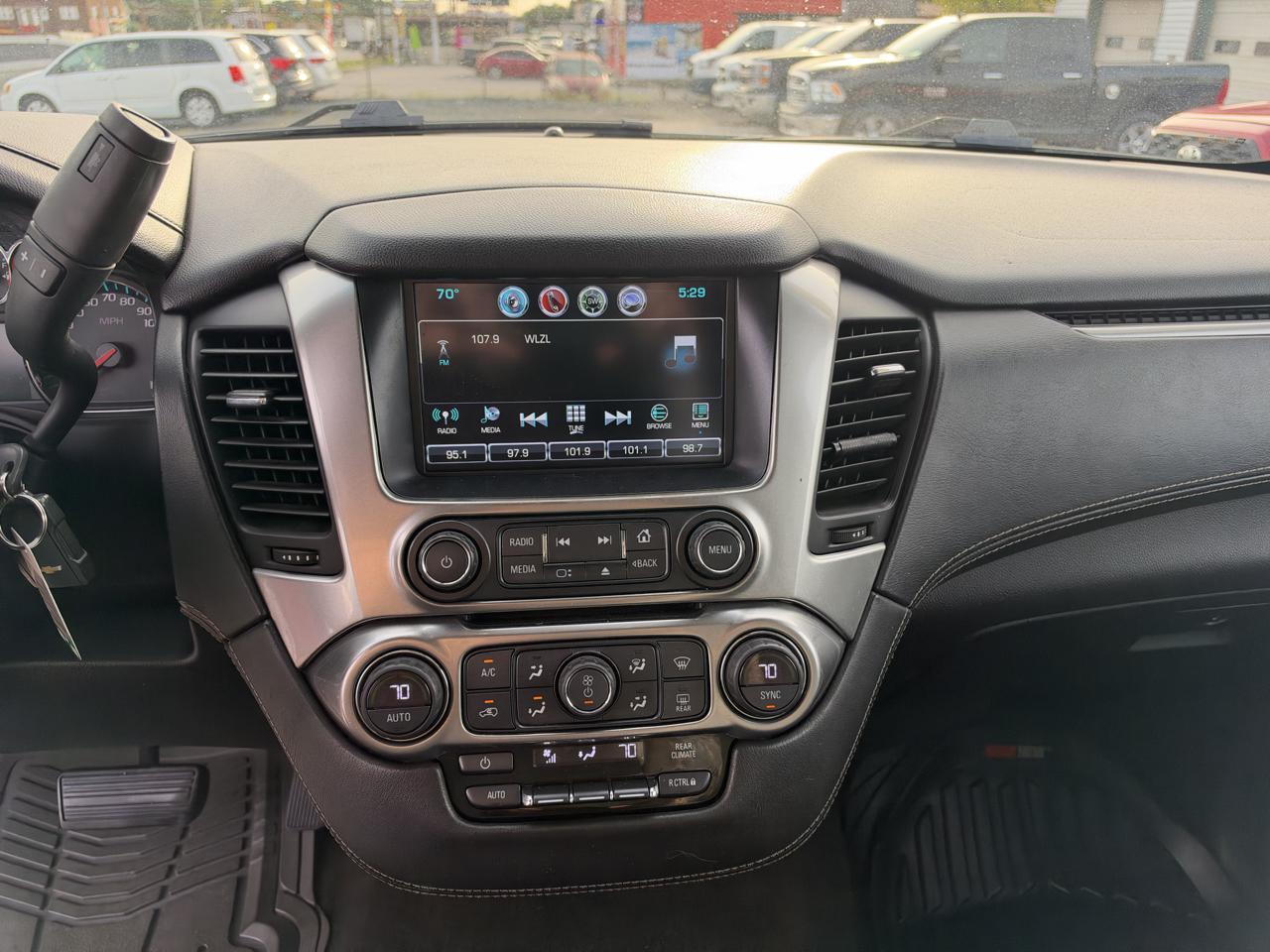 Chevrolet Suburban LS 4WD 2016