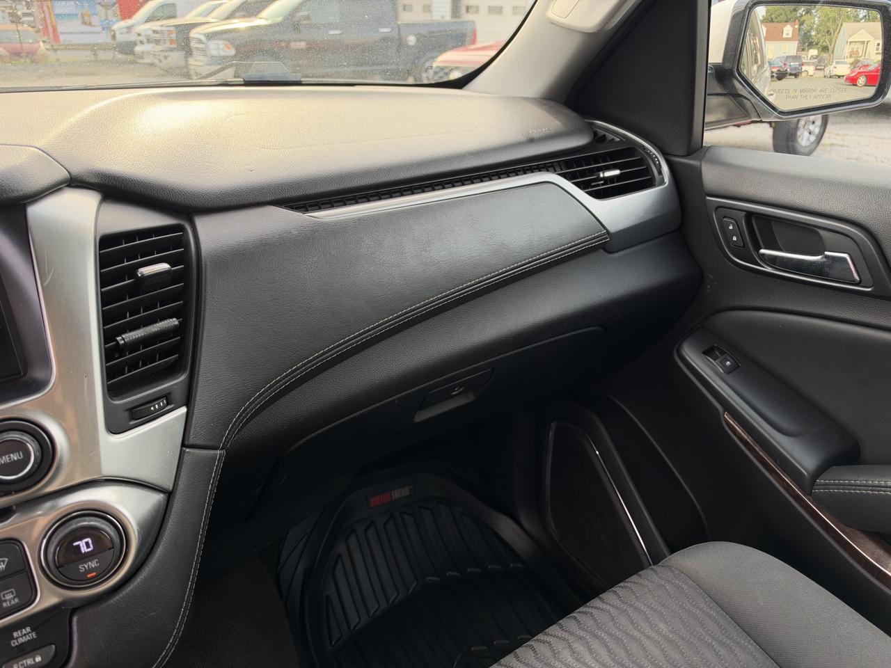 Chevrolet Suburban LS 4WD 2016