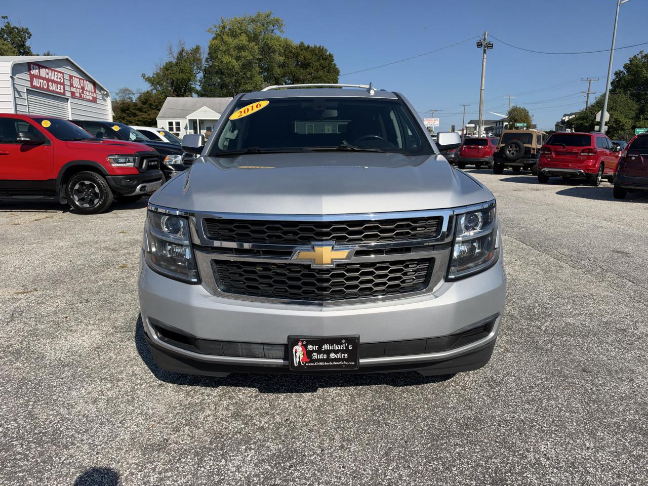 Chevrolet Suburban LS 4WD 2016