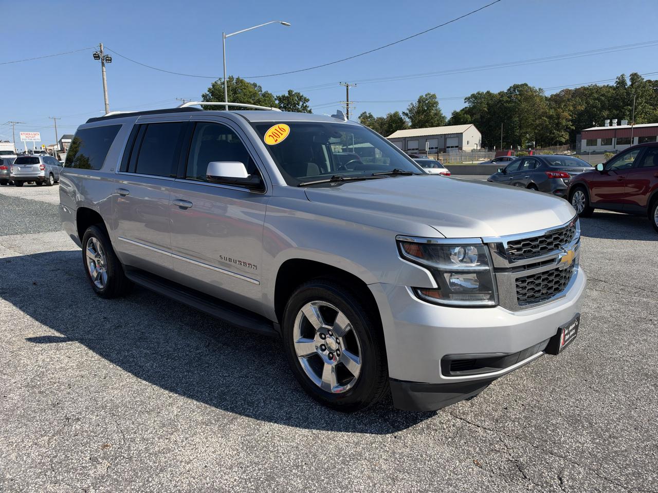 Chevrolet Suburban LS 4WD 2016