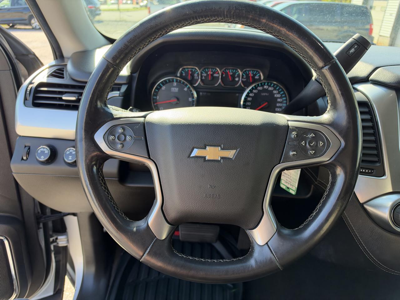 Chevrolet Suburban LS 4WD 2016