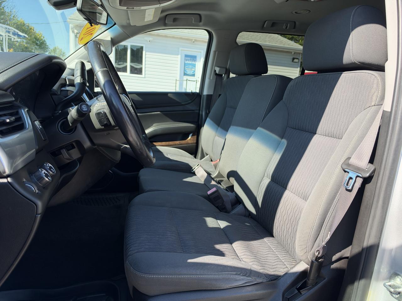 Chevrolet Suburban LS 4WD 2016