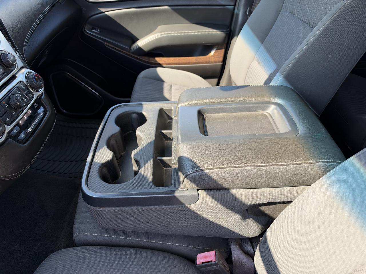 Chevrolet Suburban LS 4WD 2016