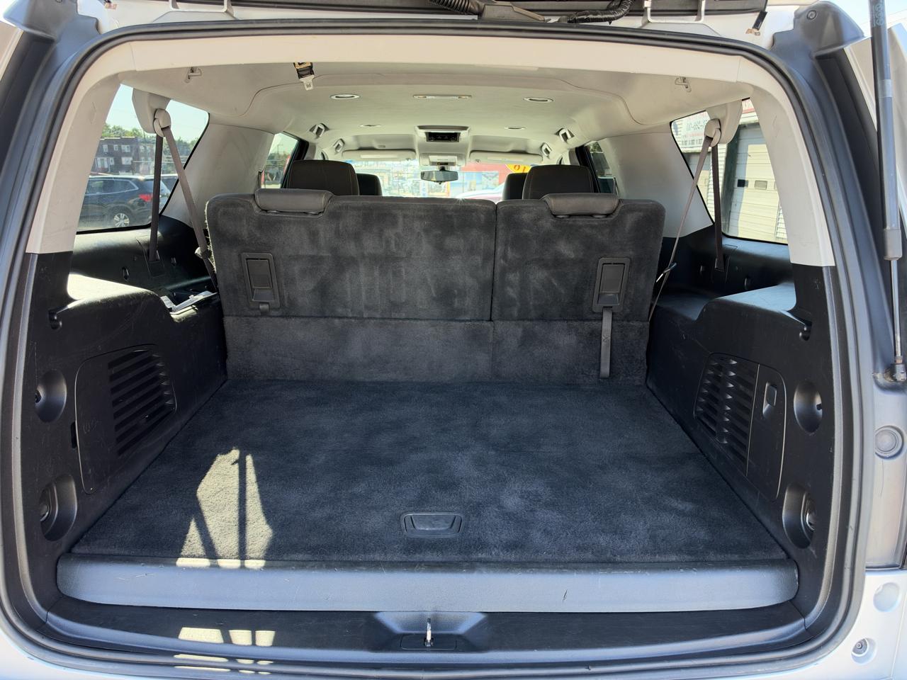 Chevrolet Suburban LS 4WD 2016
