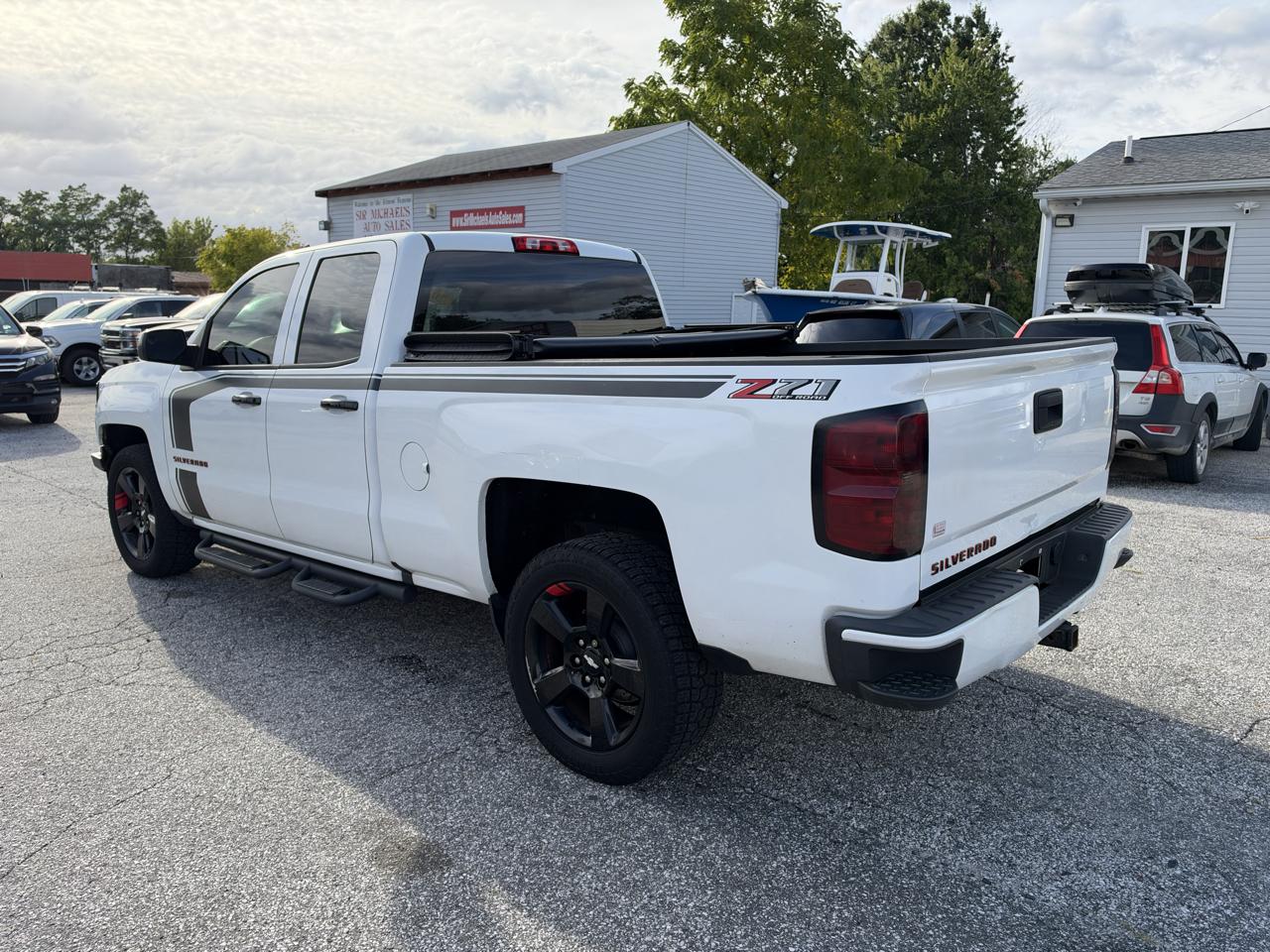 Chevrolet Silverado 1500  2018