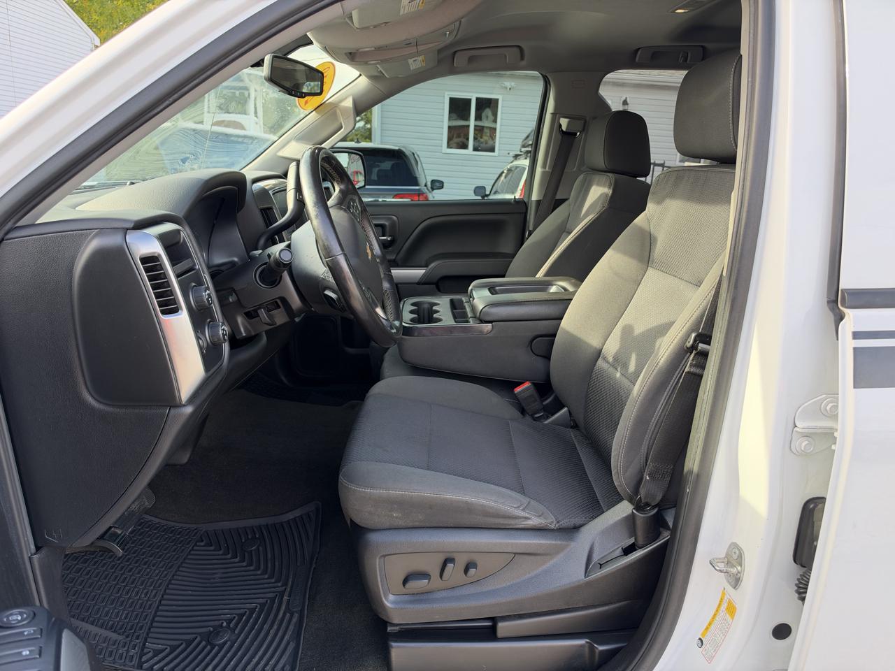 Chevrolet Silverado 1500  2018