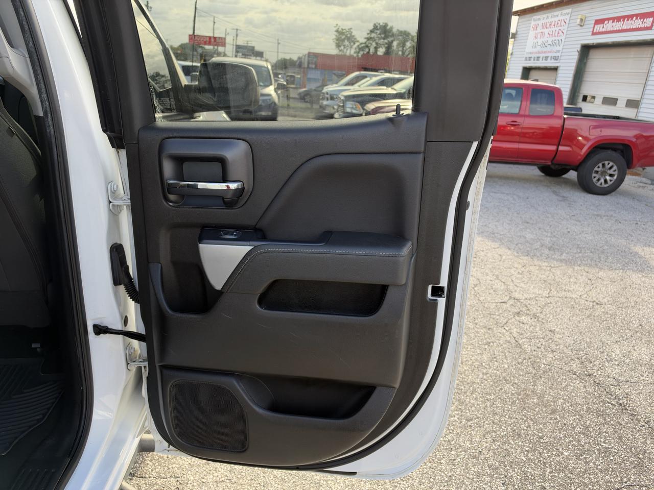 Chevrolet Silverado 1500  2018