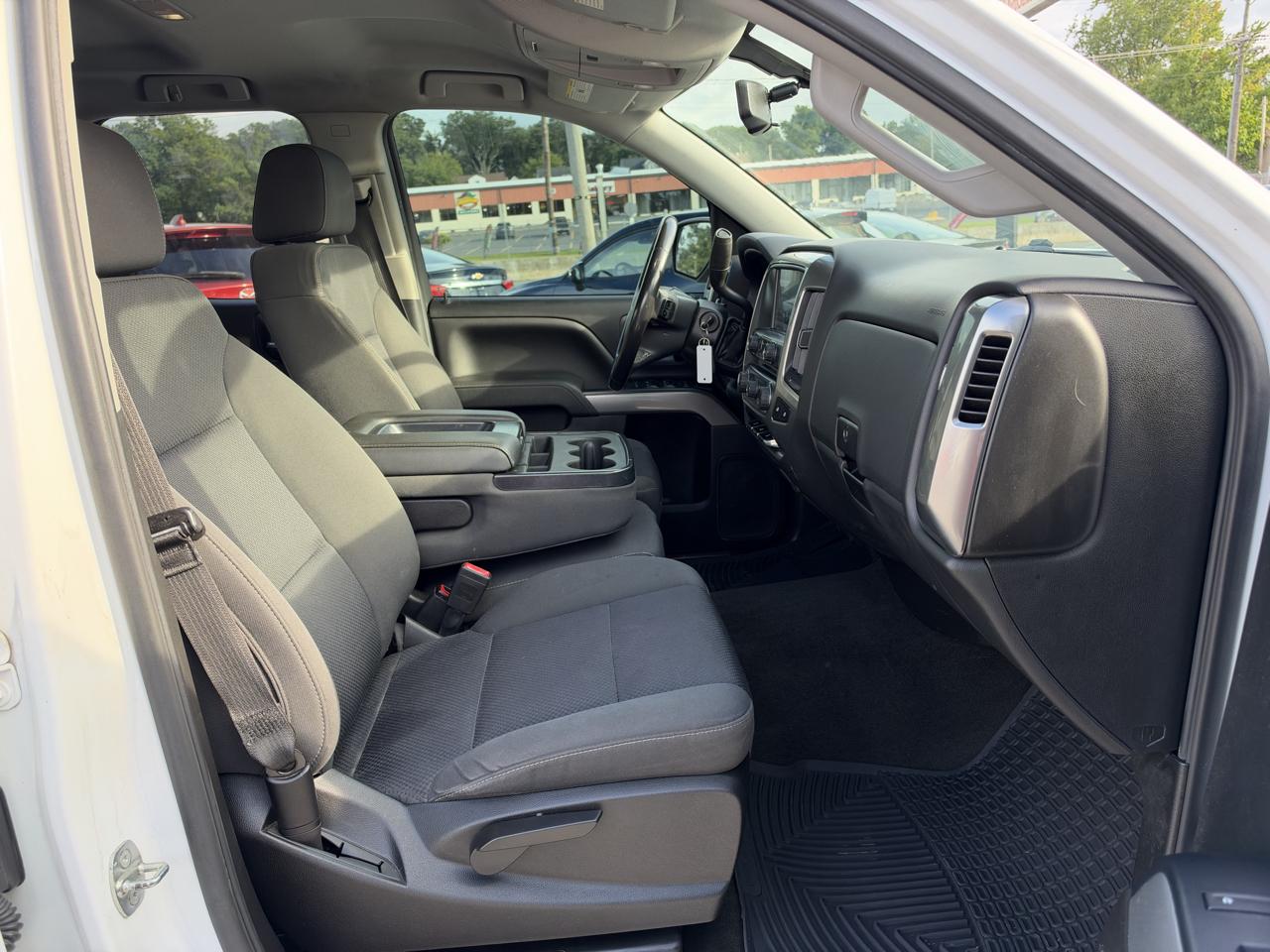 Chevrolet Silverado 1500  2018