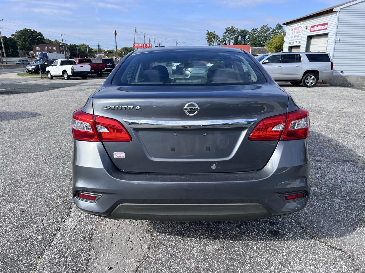 Nissan Sentra  2016
