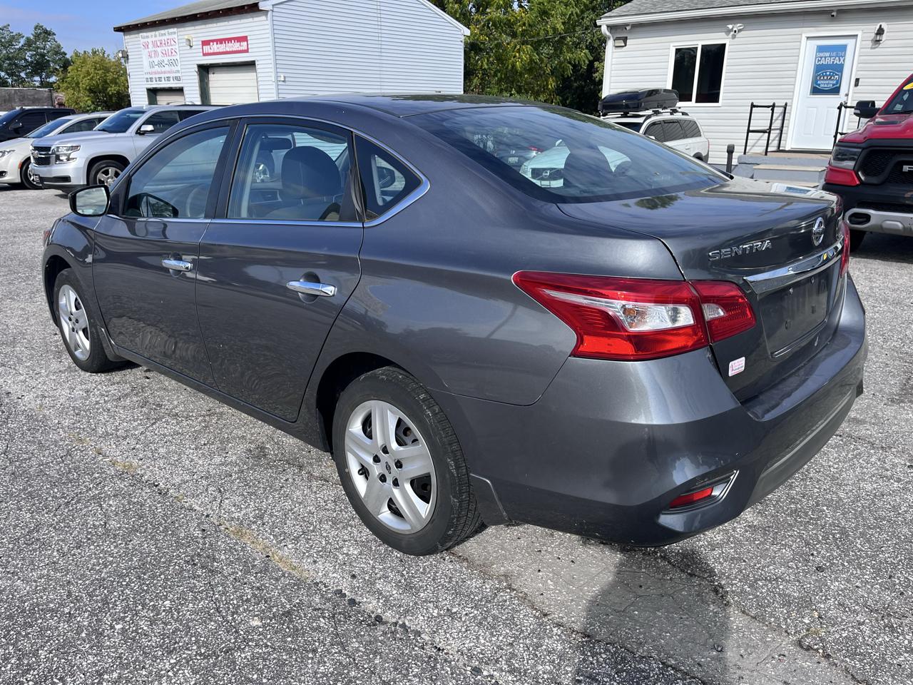 Nissan Sentra  2016