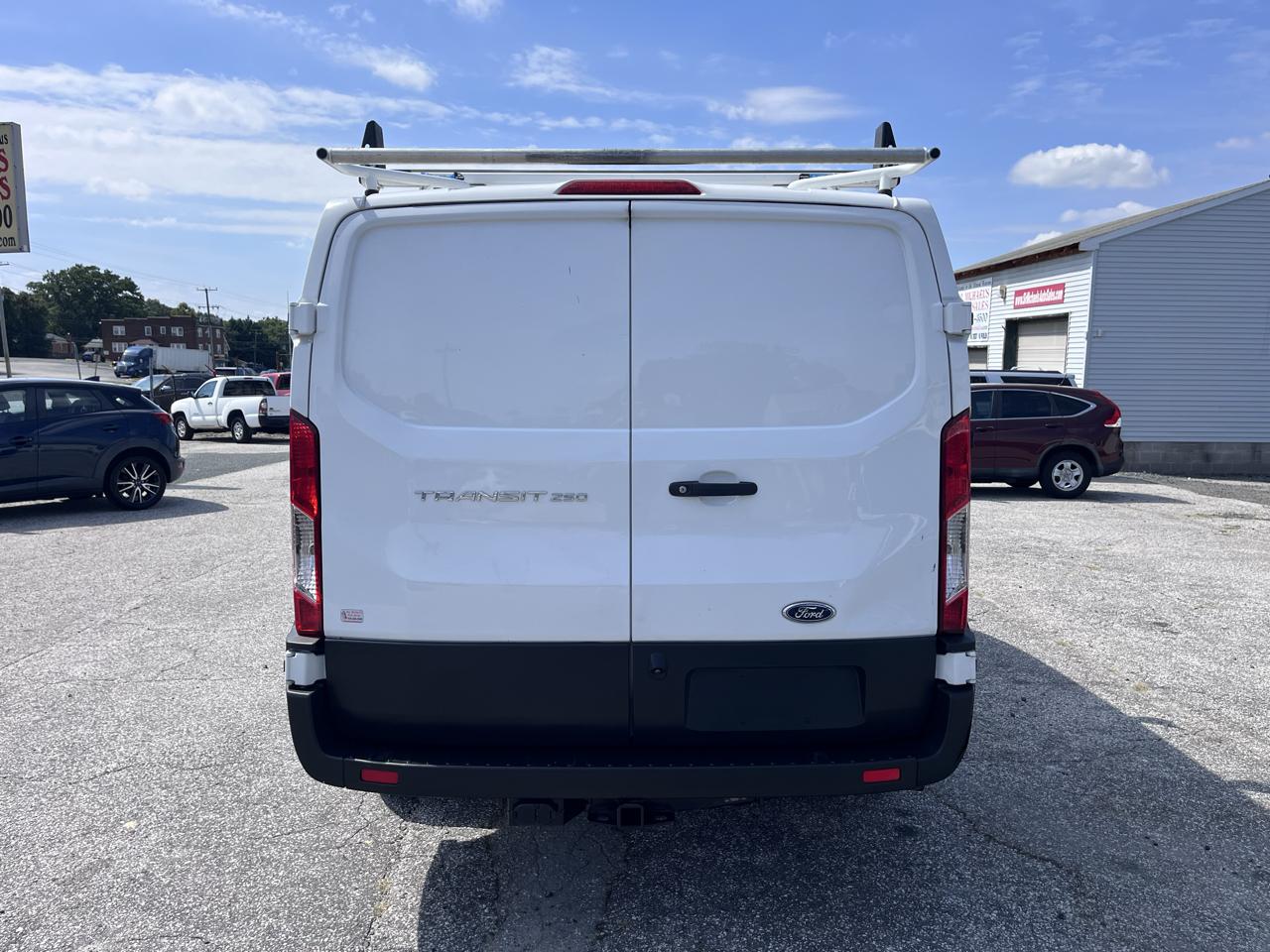 Ford Transit Cargo Van  2023