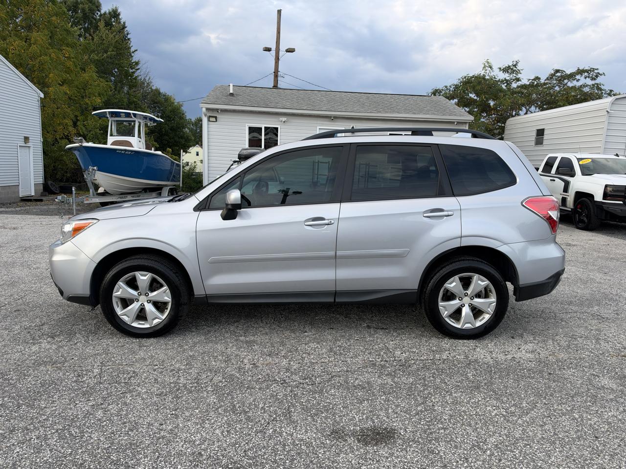 Subaru Forester  2016