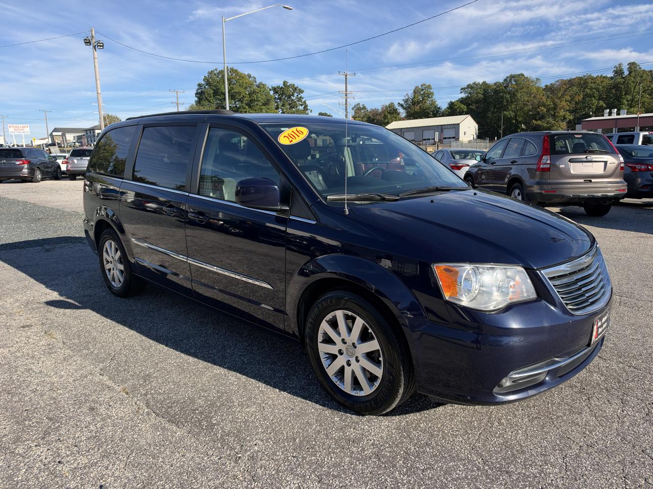 Chrysler Town & Country Touring 2016