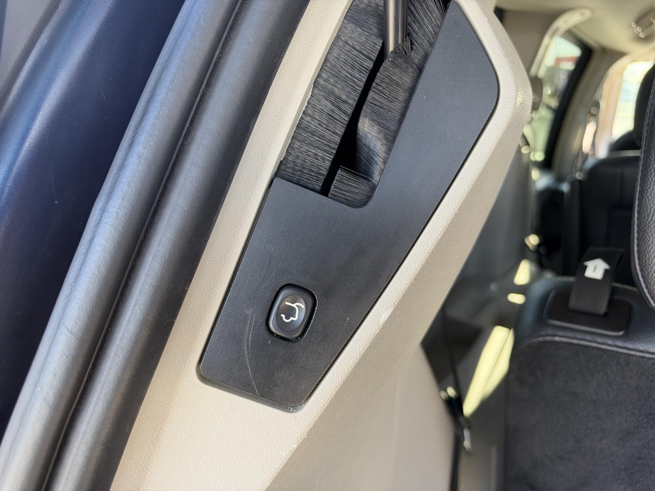 Chrysler Town & Country Touring 2016