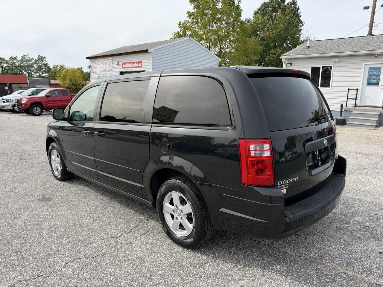Dodge Grand Caravan SE 2010