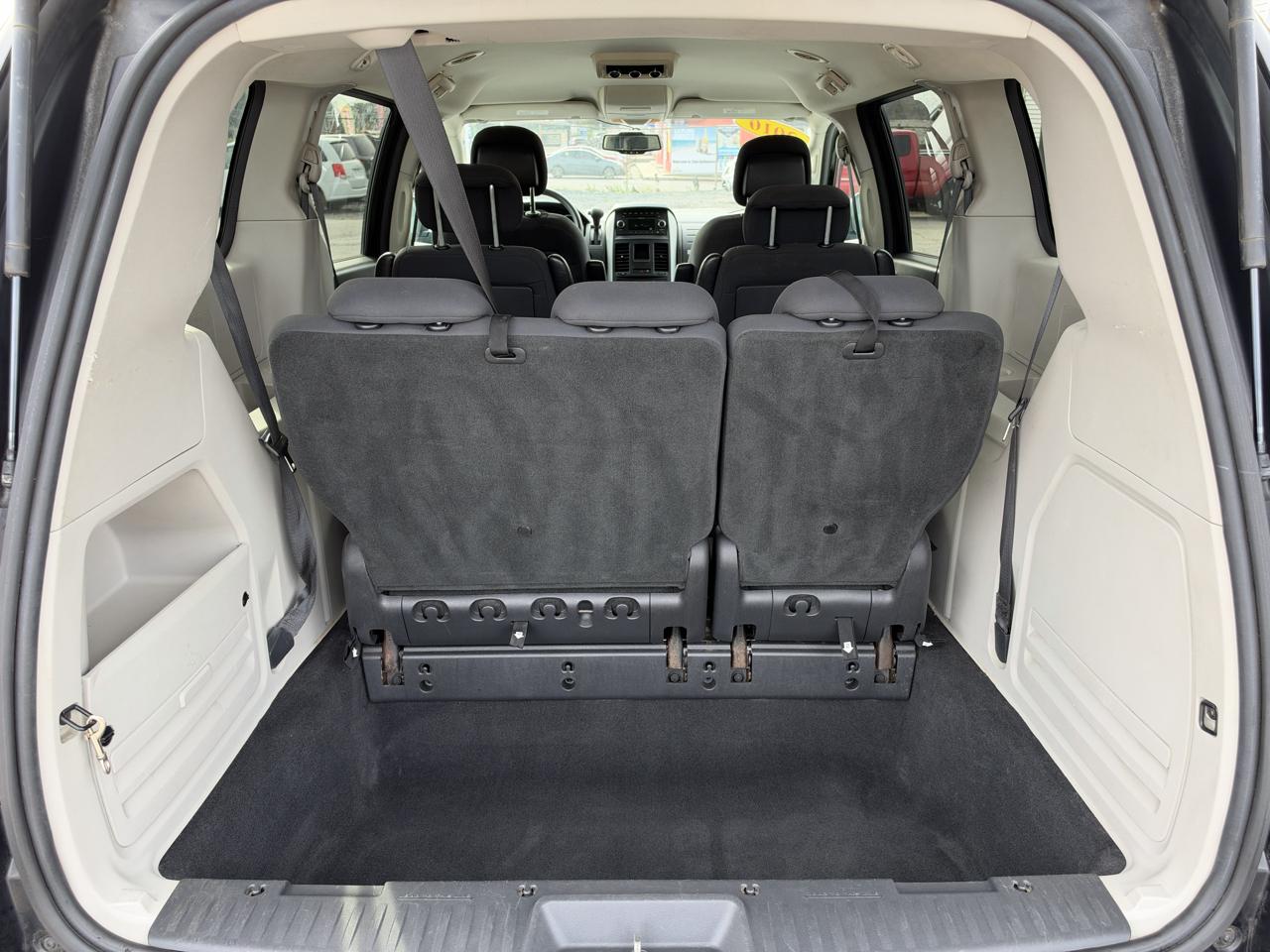 Dodge Grand Caravan SE 2010