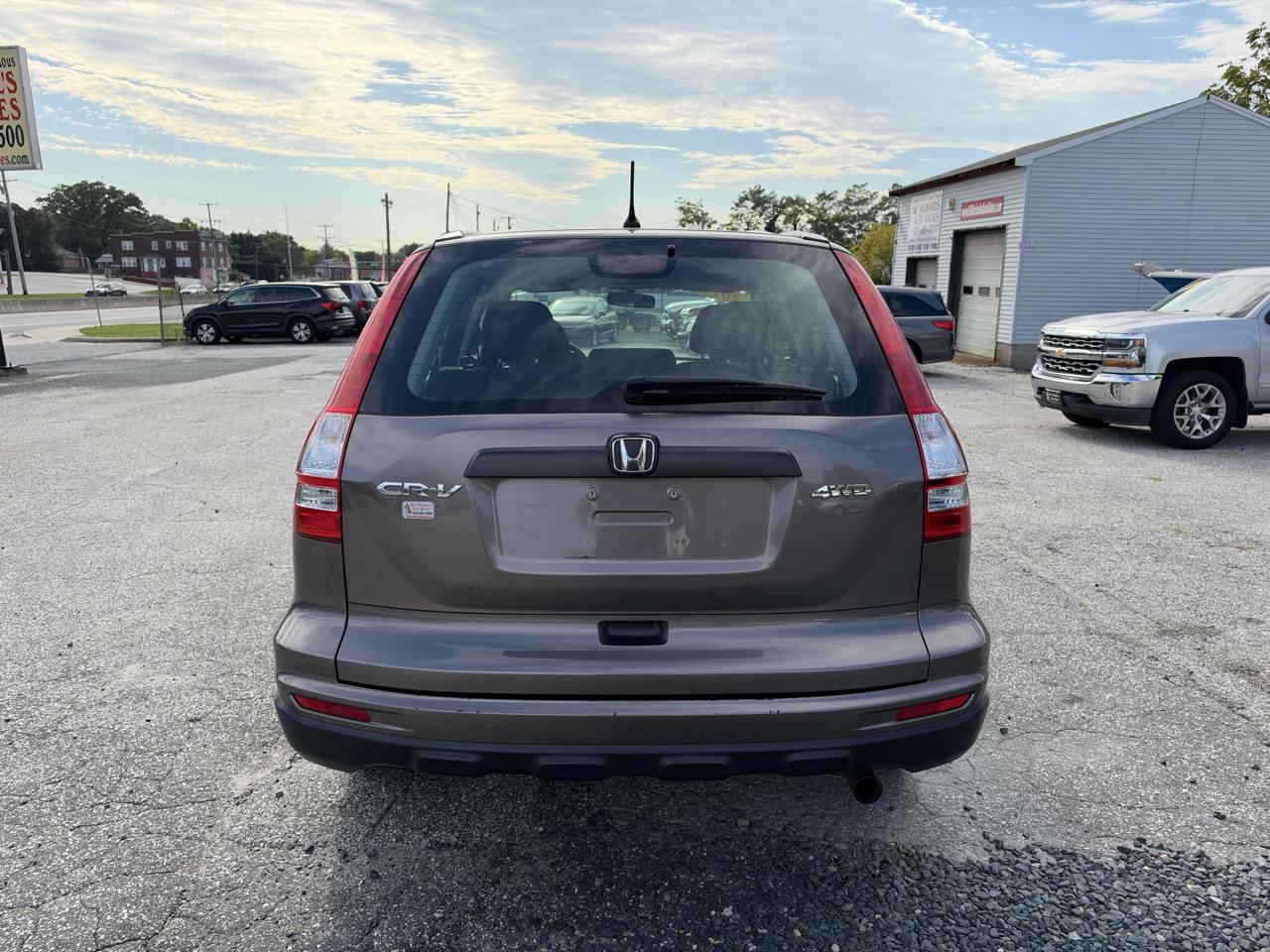 Honda CR-V LX 2010