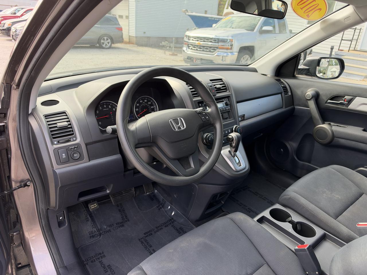 Honda CR-V LX 2010