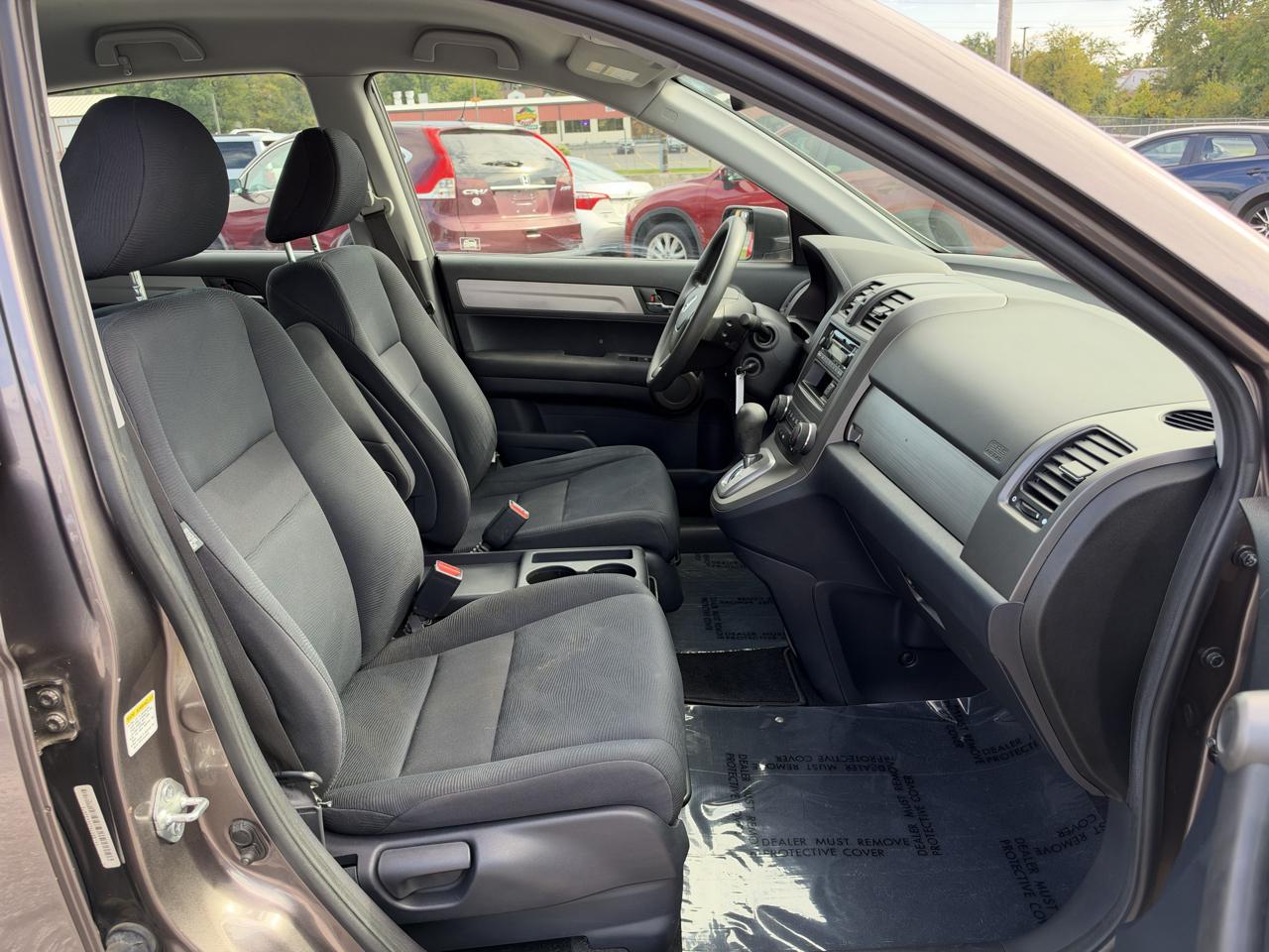 Honda CR-V LX 2010