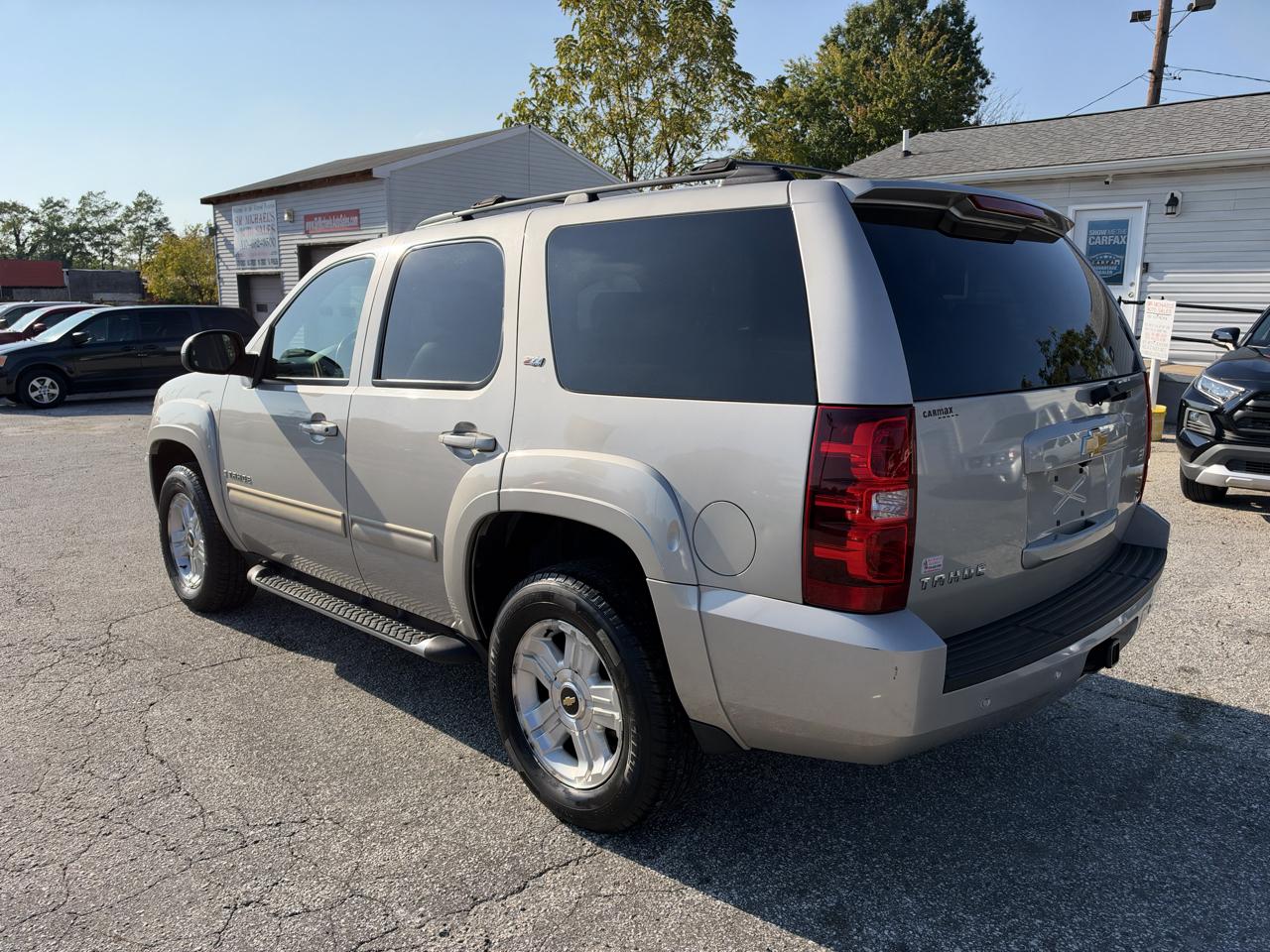 Chevrolet Tahoe 4WD 4dr 1500 LT w/2LT 2009