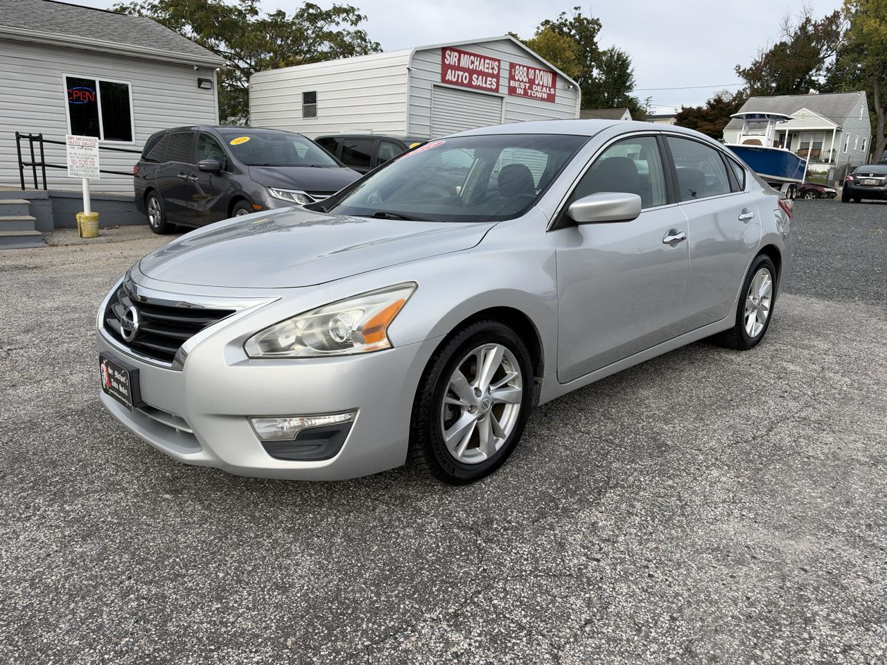 Nissan Altima 4dr Sdn I4 2.5 SV 2013
