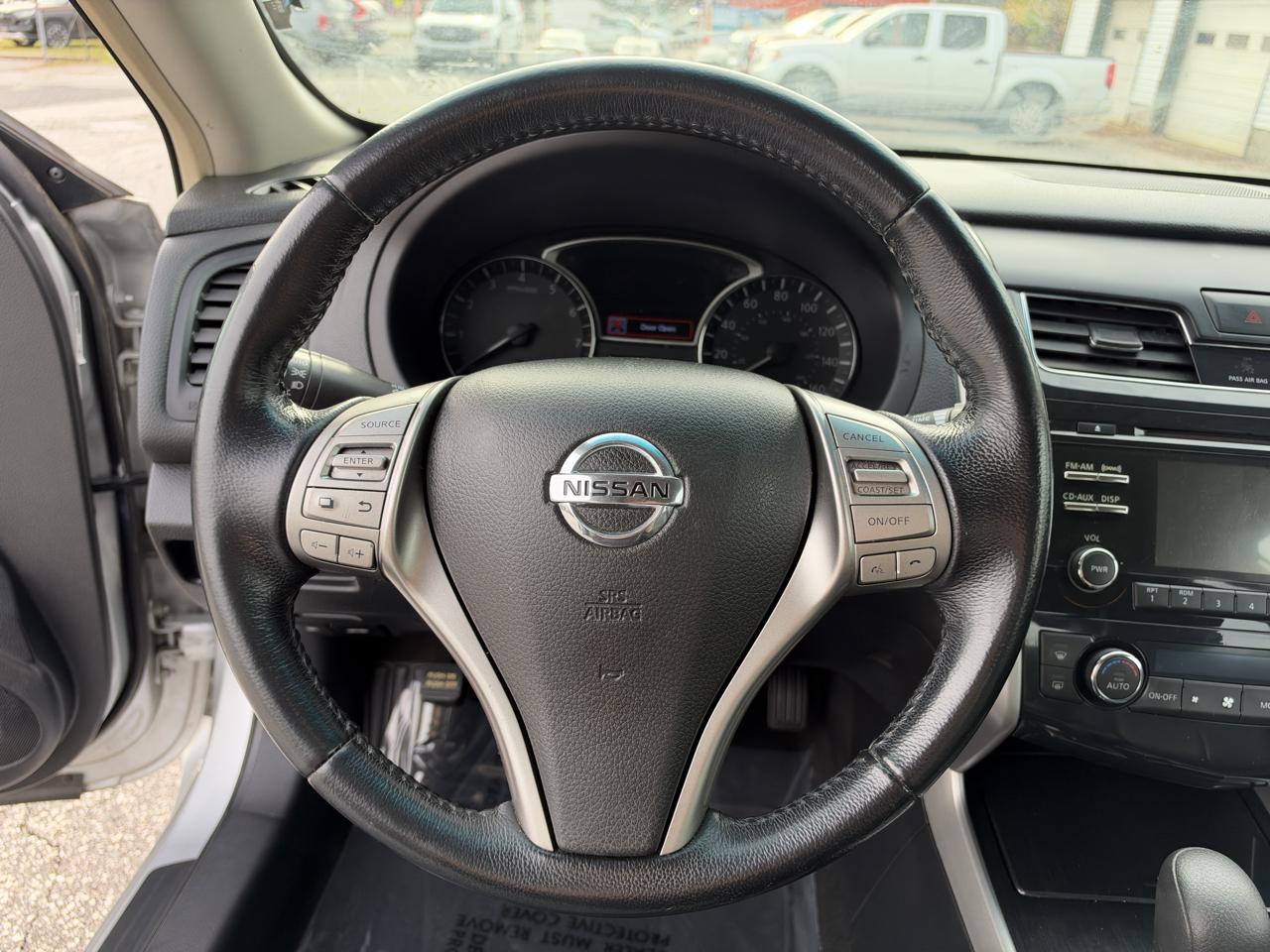 Nissan Altima 4dr Sdn I4 2.5 SV 2013