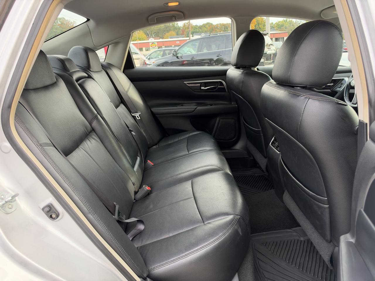 Nissan Altima 4dr Sdn I4 2.5 SV 2013