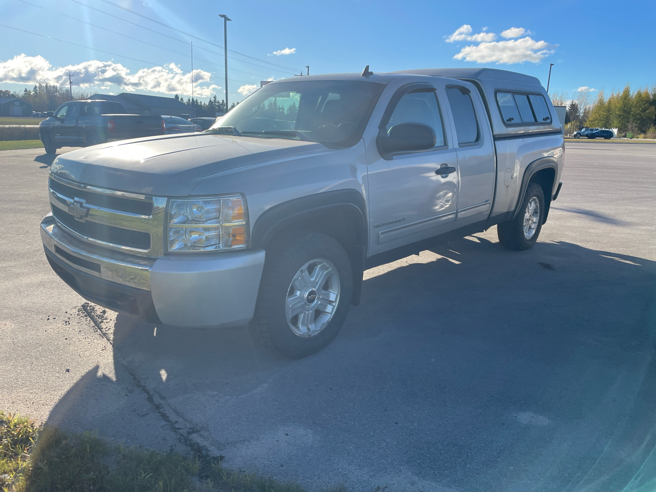 2009 Chevrolet Silverado 1500 4WD Ext Cab 143.5" LT