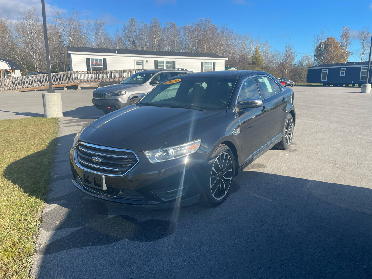 2019 Ford Taurus Limited AWD