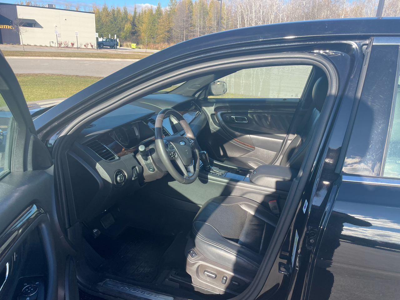 Ford Taurus Limited AWD 2019 Ford Taurus Limited AWD 2019