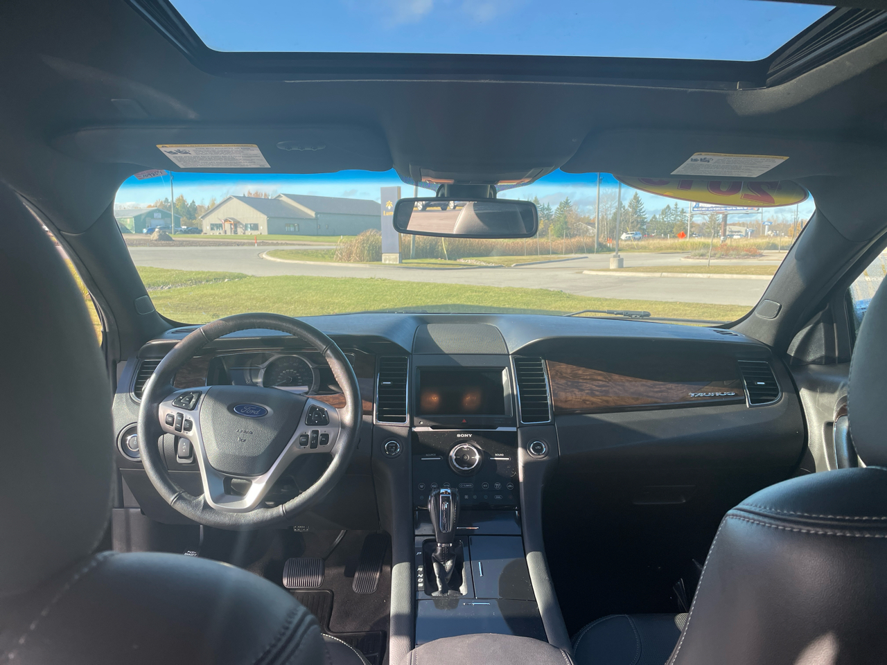 Ford Taurus Limited AWD 2019 Ford Taurus Limited AWD 2019