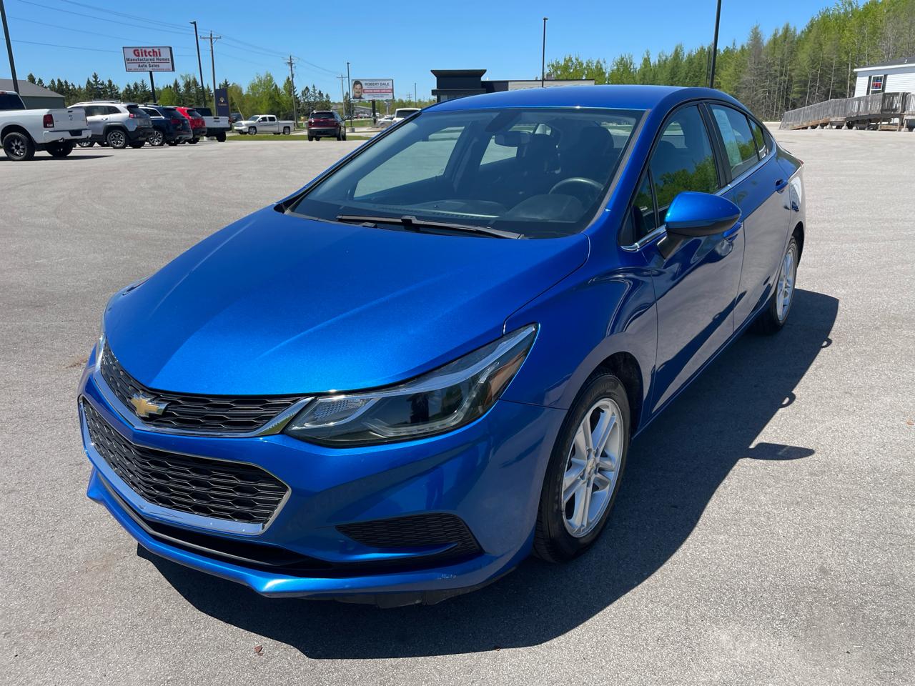 2017 Chevrolet Cruze 4dr Sdn 1.4L LT w/1SD