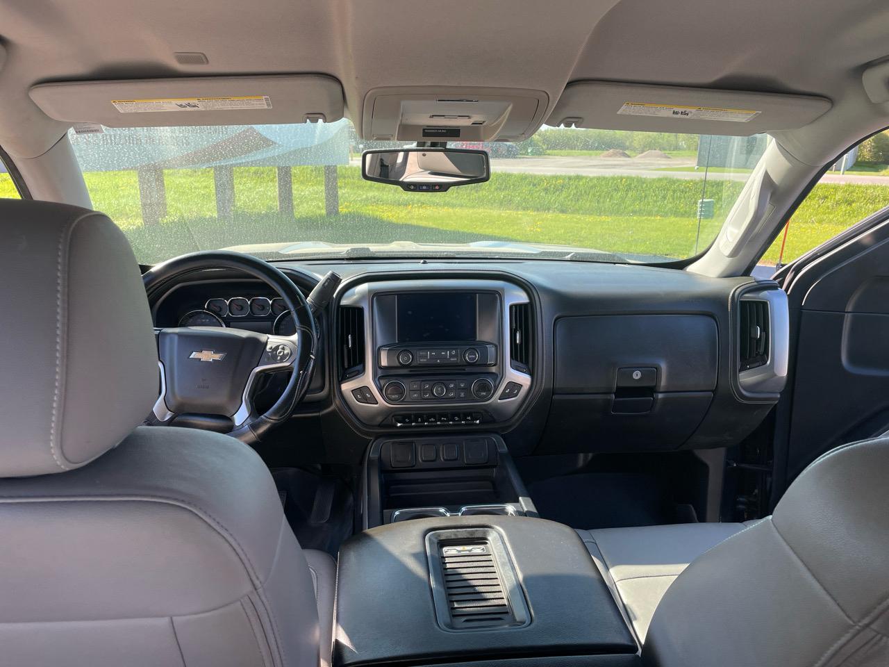 Chevrolet Silverado 1500 4WD Crew Cab 153.0" LTZ w/2LZ 2017