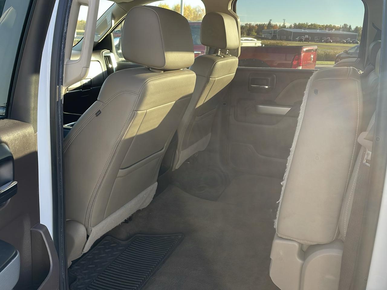 Chevrolet Silverado 1500 4WD Crew Cab 153.0" LTZ w/2LZ 2017