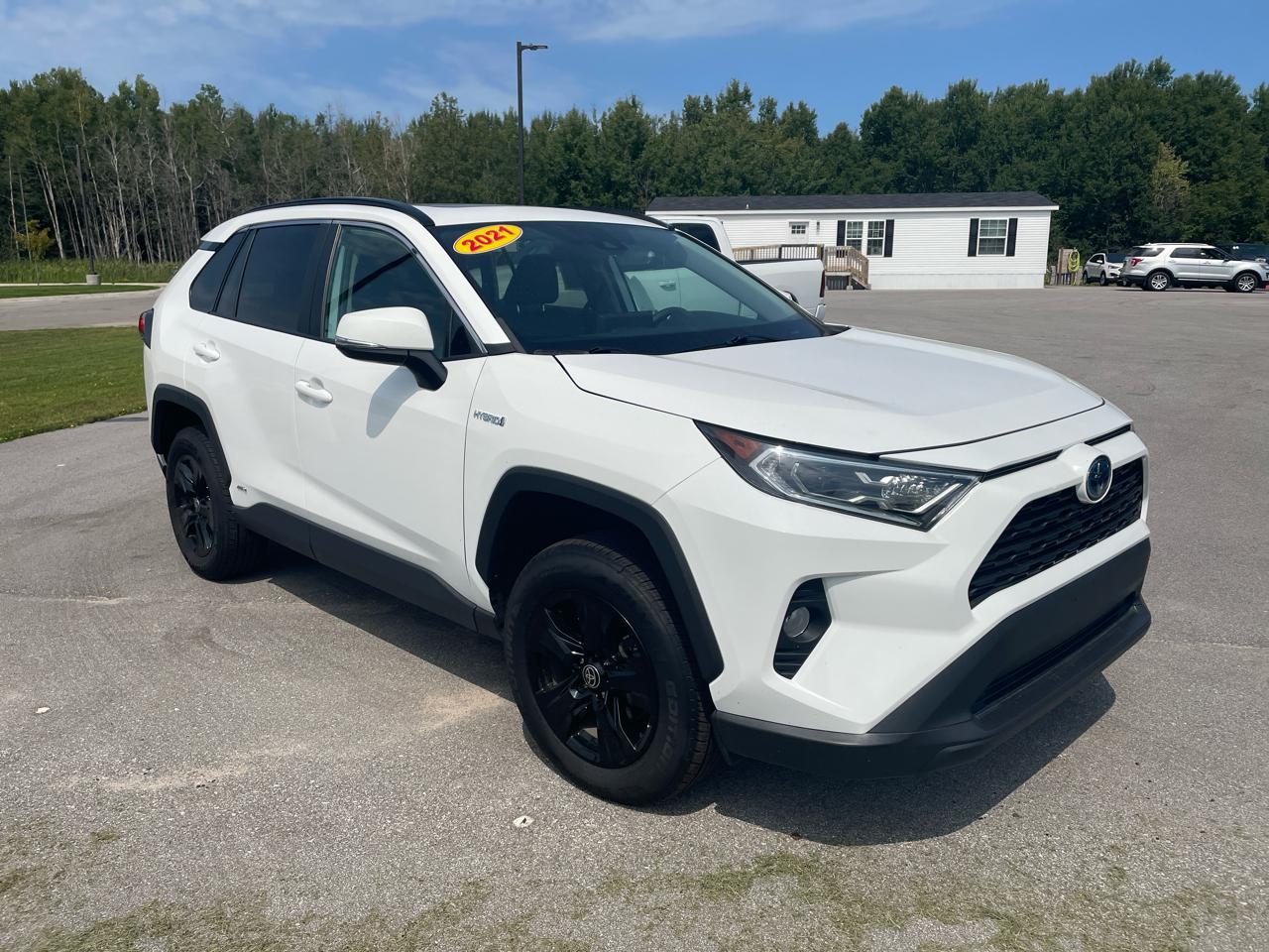 2021 Toyota RAV4 Hybrid XLE AWD (Natl)