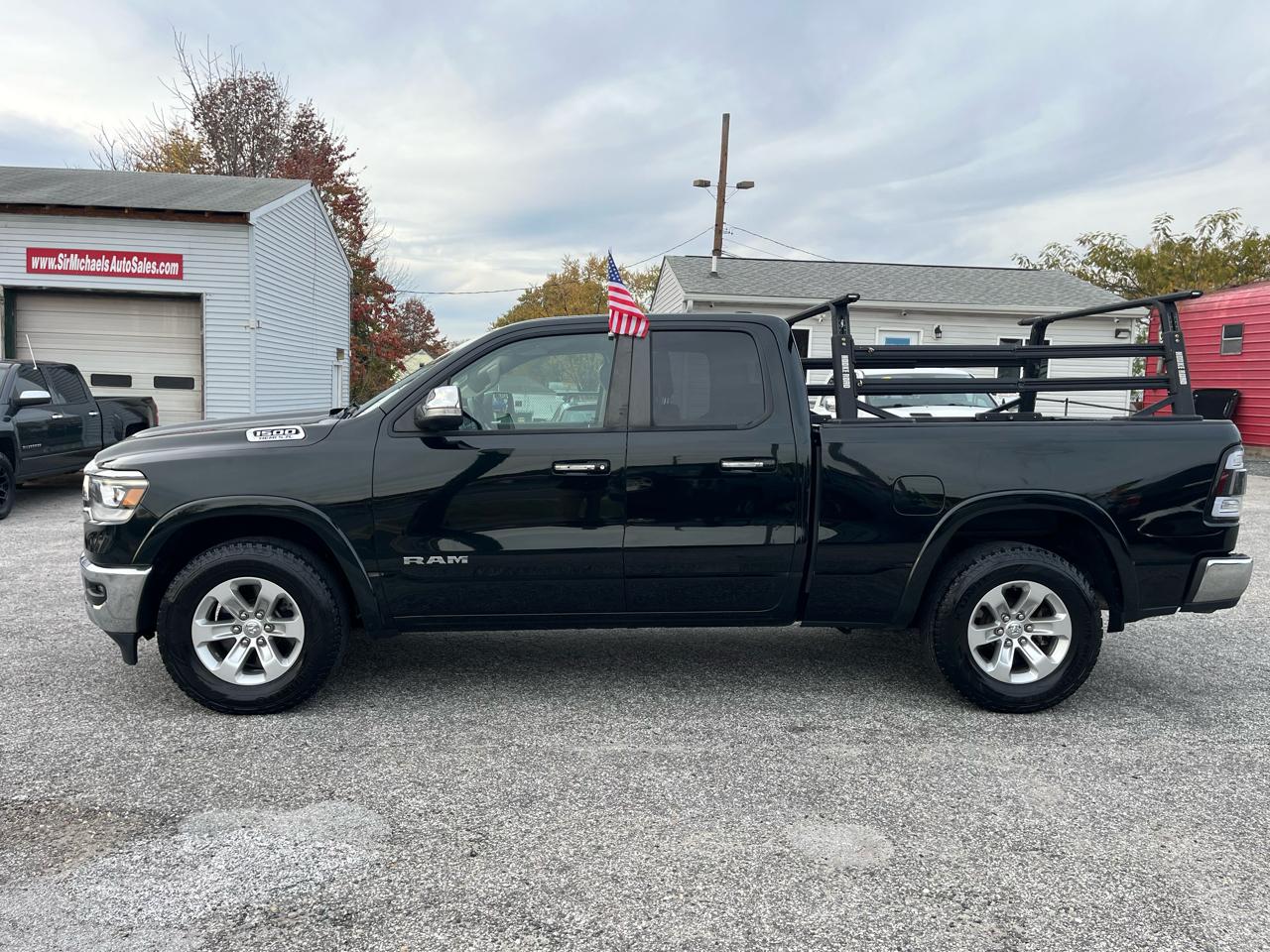 RAM 1500 Laramie Quad Cab 4WD 2019