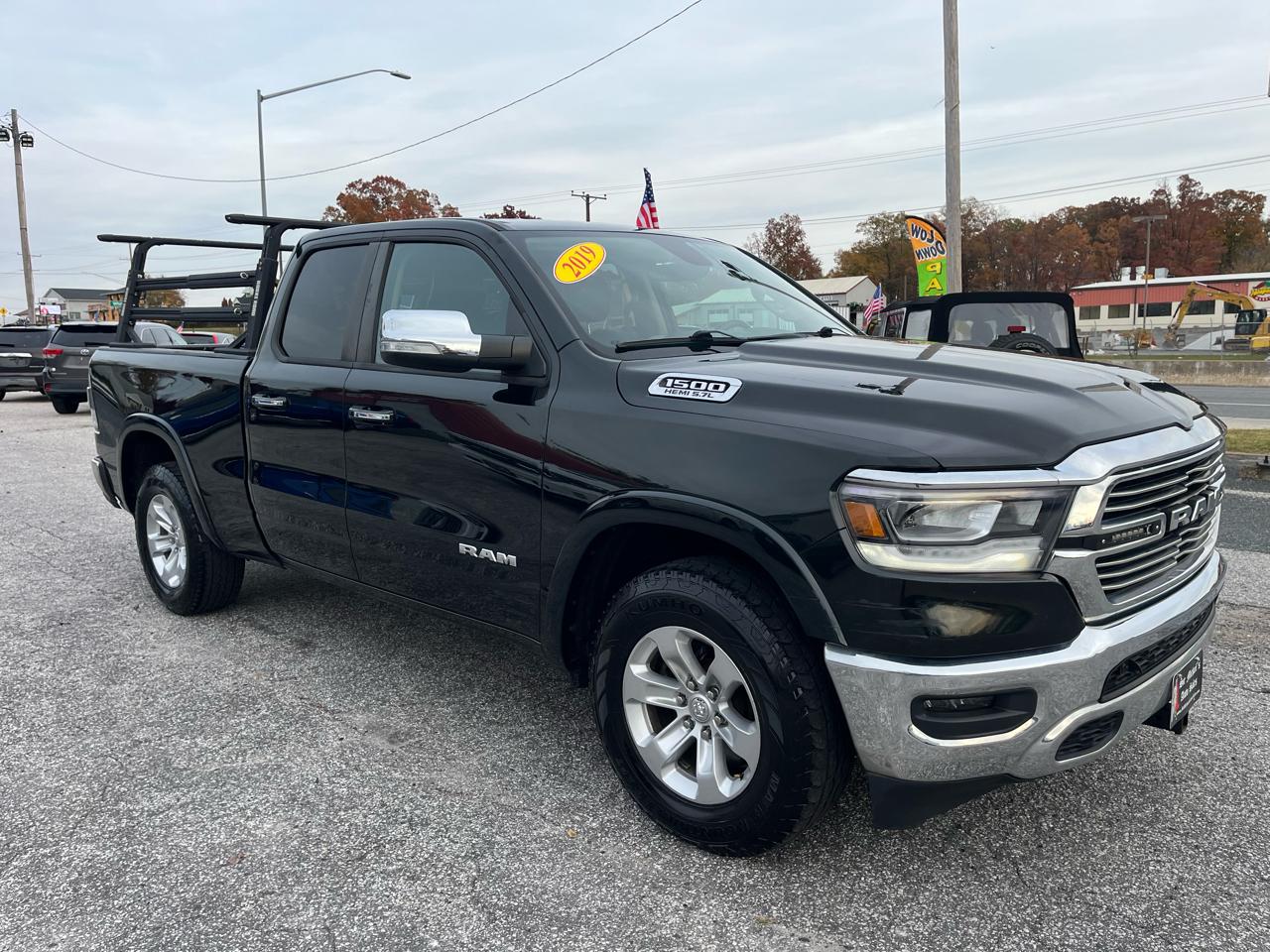 RAM 1500 Laramie Quad Cab 4WD 2019
