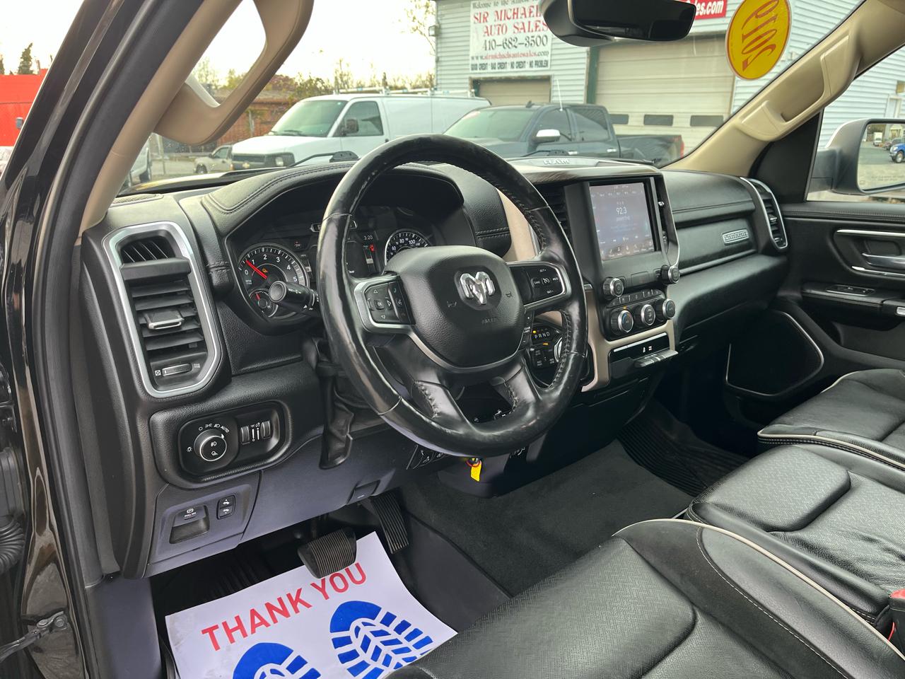 RAM 1500 Laramie Quad Cab 4WD 2019