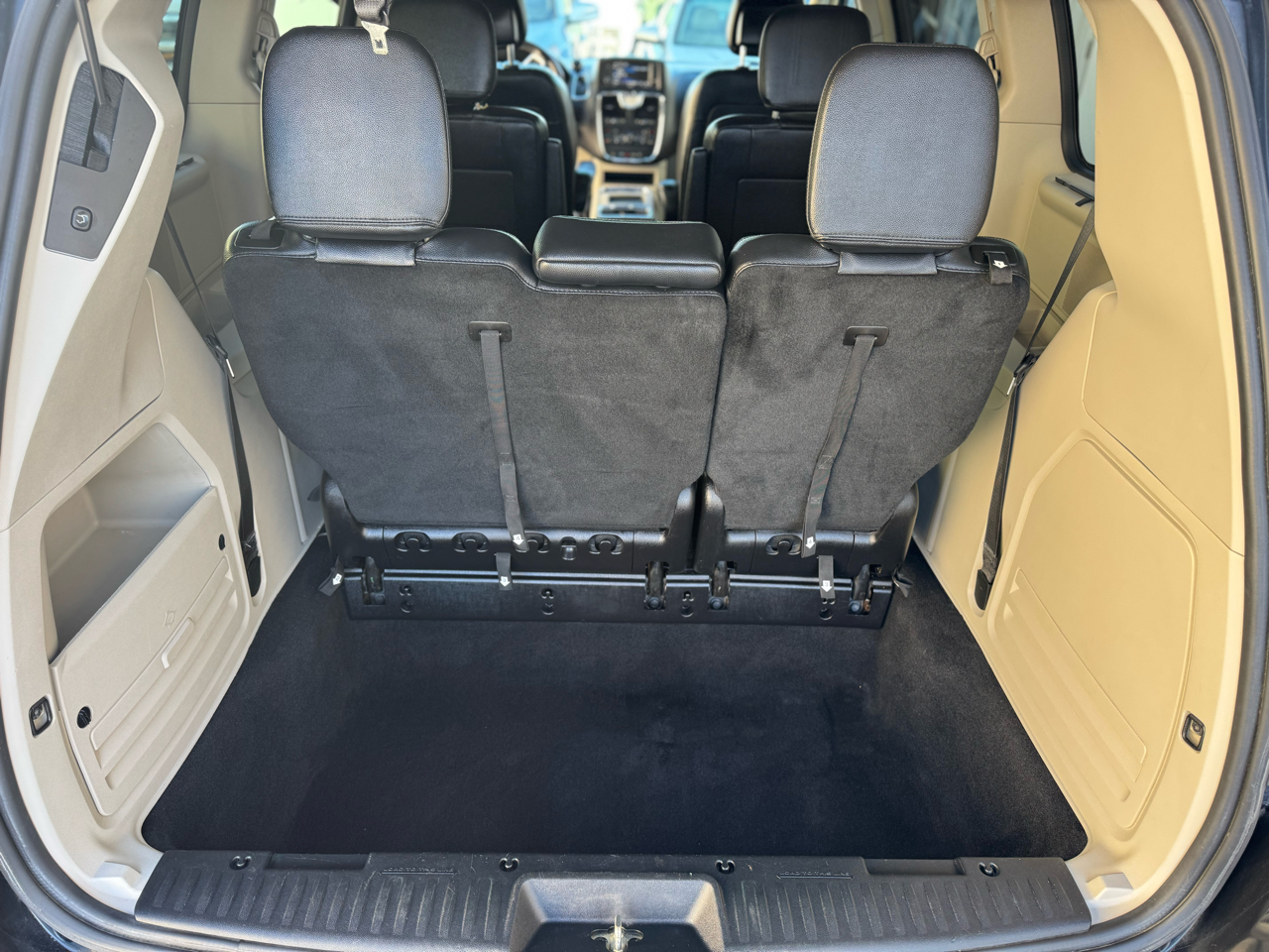 Chrysler Town & Country 4dr Wgn Touring 2016