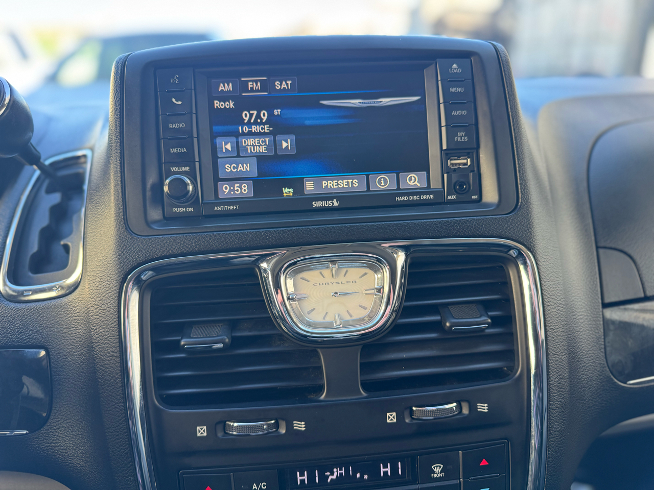 Chrysler Town & Country 4dr Wgn Touring 2016