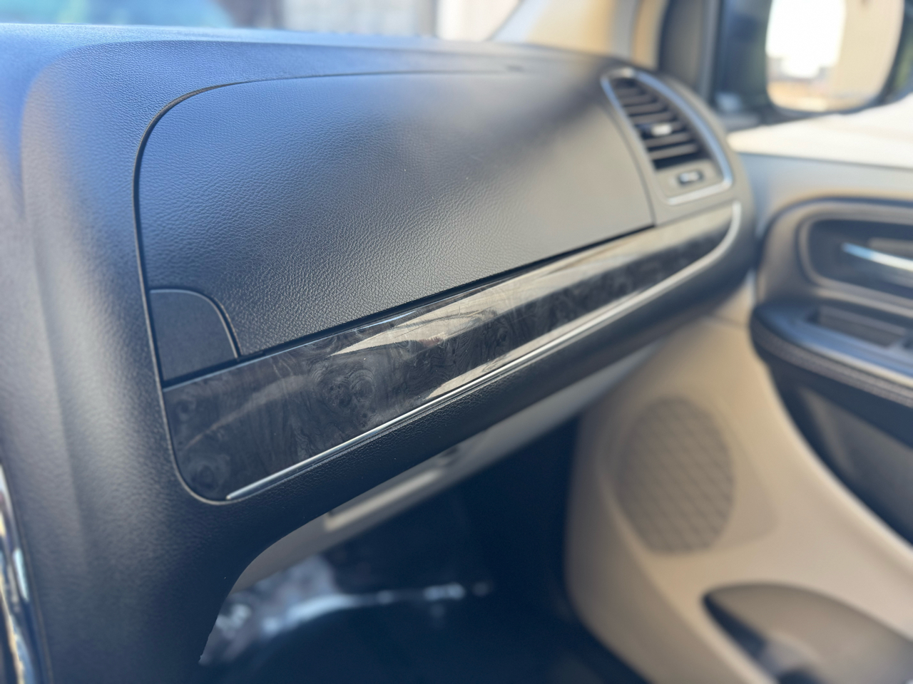 Chrysler Town & Country 4dr Wgn Touring 2016