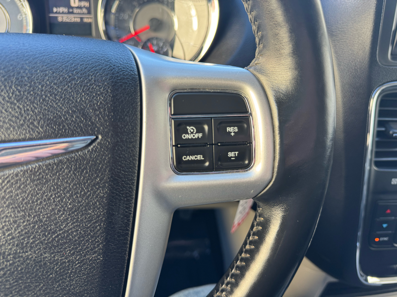 Chrysler Town & Country 4dr Wgn Touring 2016