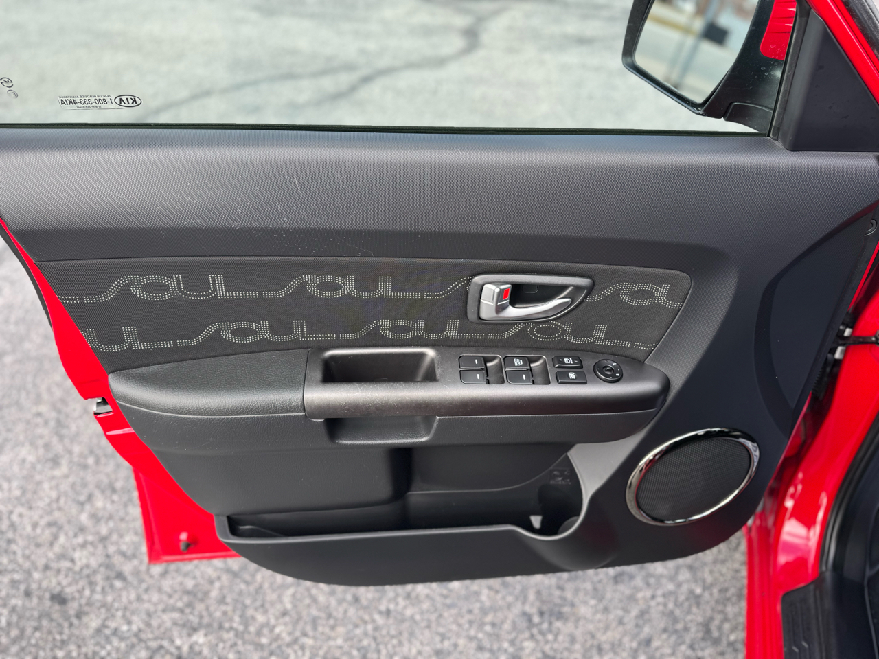 Kia Soul 5dr Wgn Auto + 2013