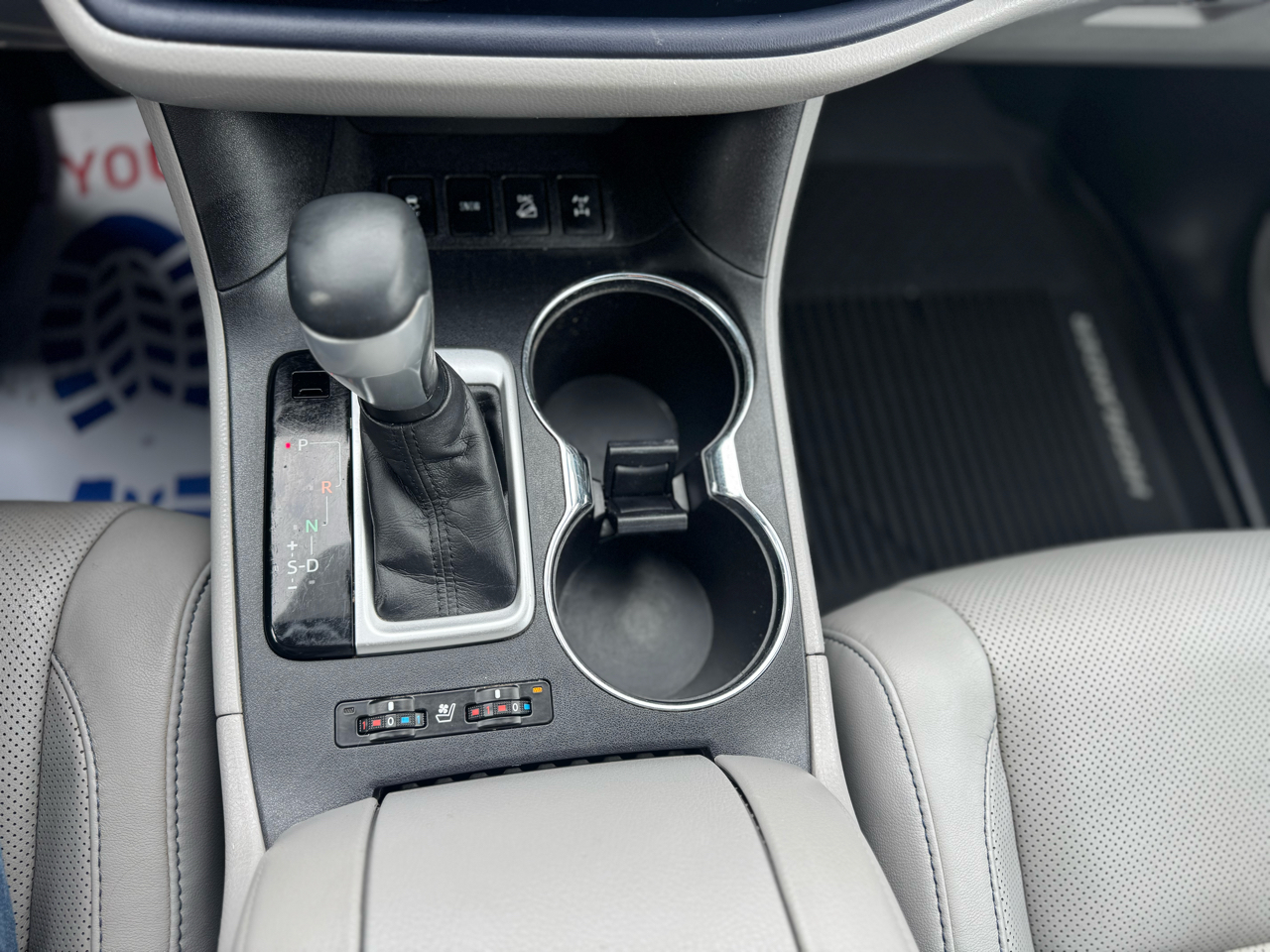 Toyota Highlander Limited AWD 2016