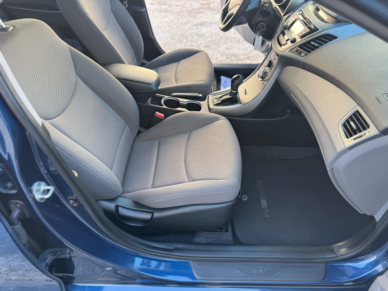 Hyundai Elantra SE 2016